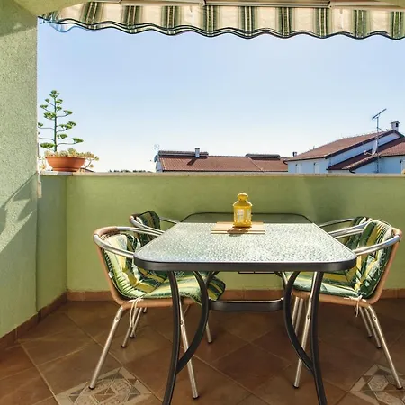 Apartman Mara Vabriga * Tar-Vabriga